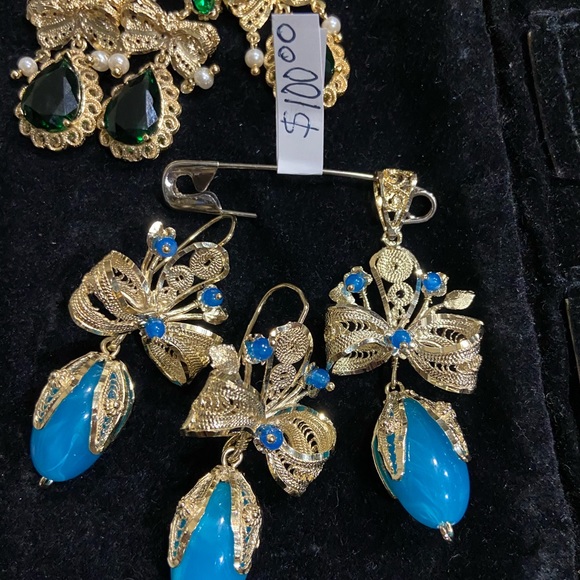 Aretes earrings - Picture 3 of 5